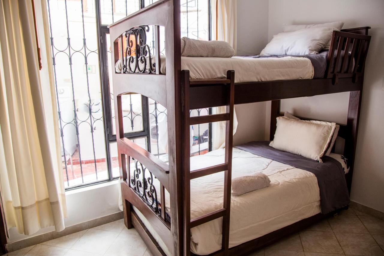 Family Host Hostel Villa de Leyva Bagian luar foto